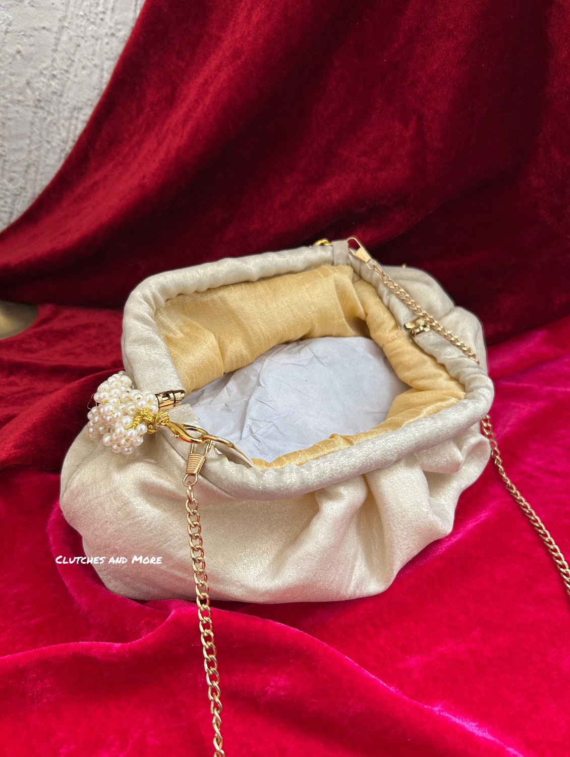 Kundan Batua Bag Off White