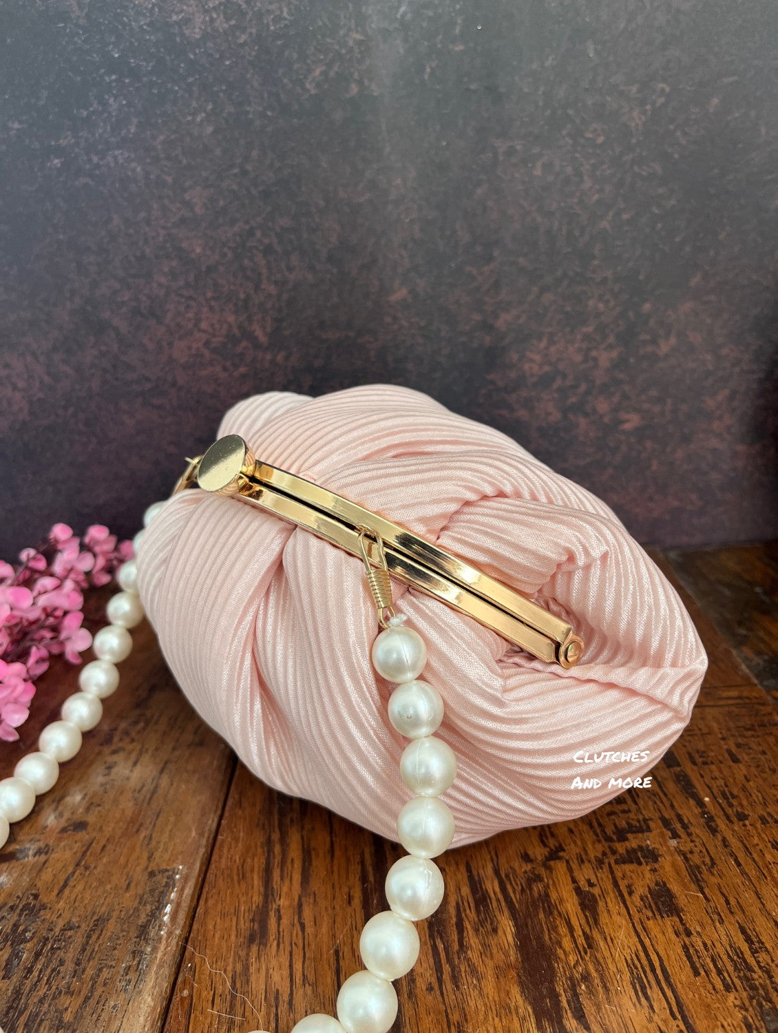 Light Pink Batua bag