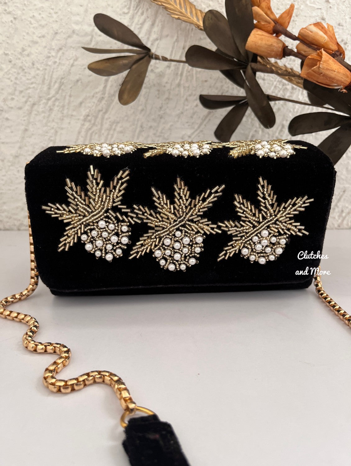 Ma Bella Box Clutch Black