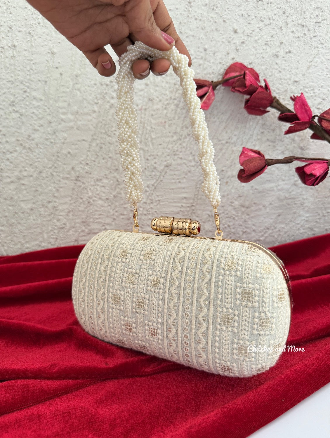 Adaa Chikankari Clutch White