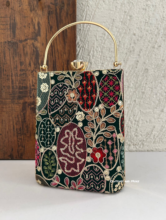 Ibadat Lakhnawi Chikankari Bag Green