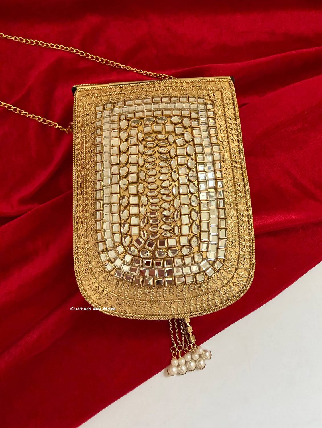 Kasika Kundan Brass Mobile Clutch