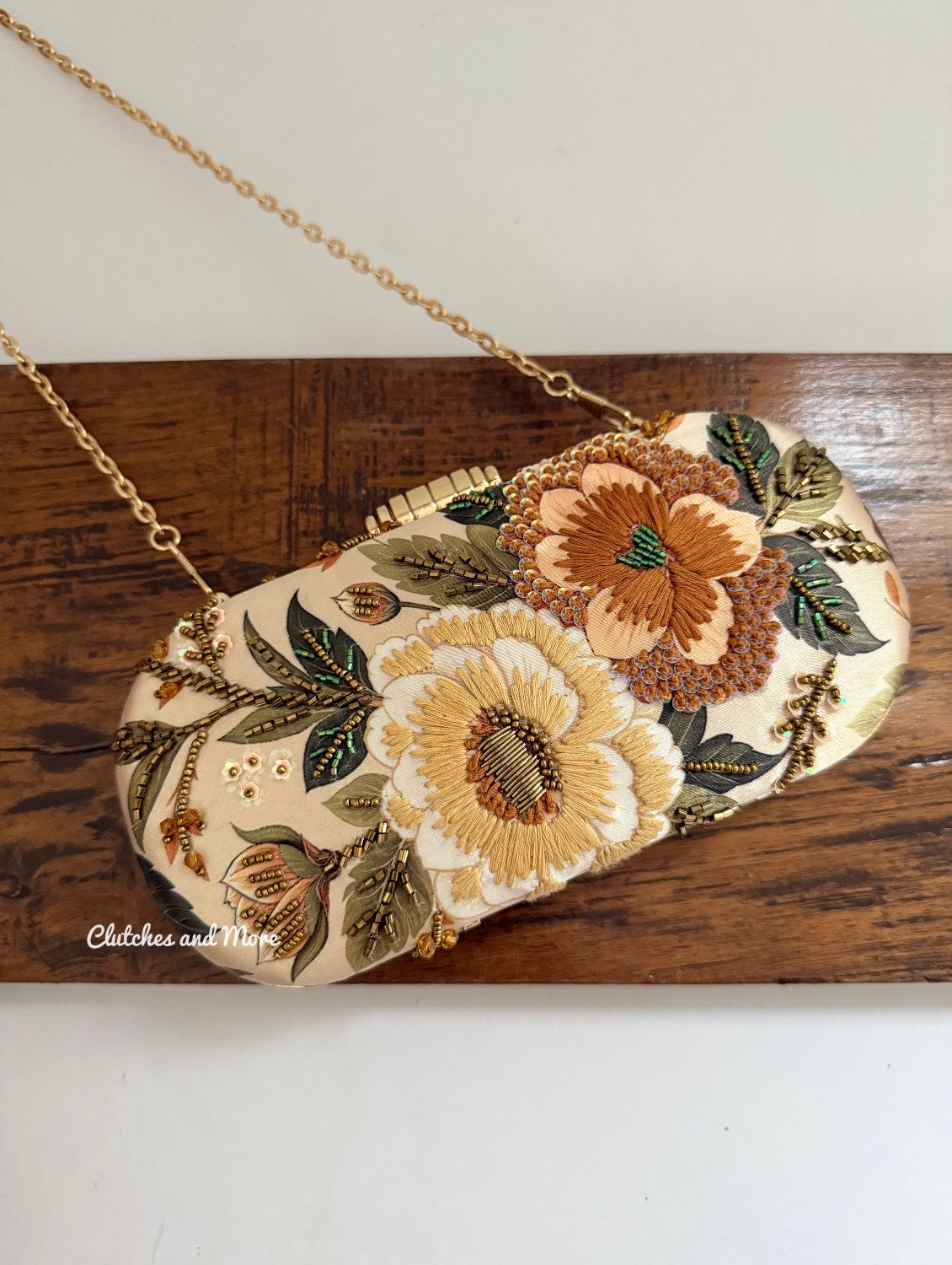 Poppy Floral Capsule Clutch Nude