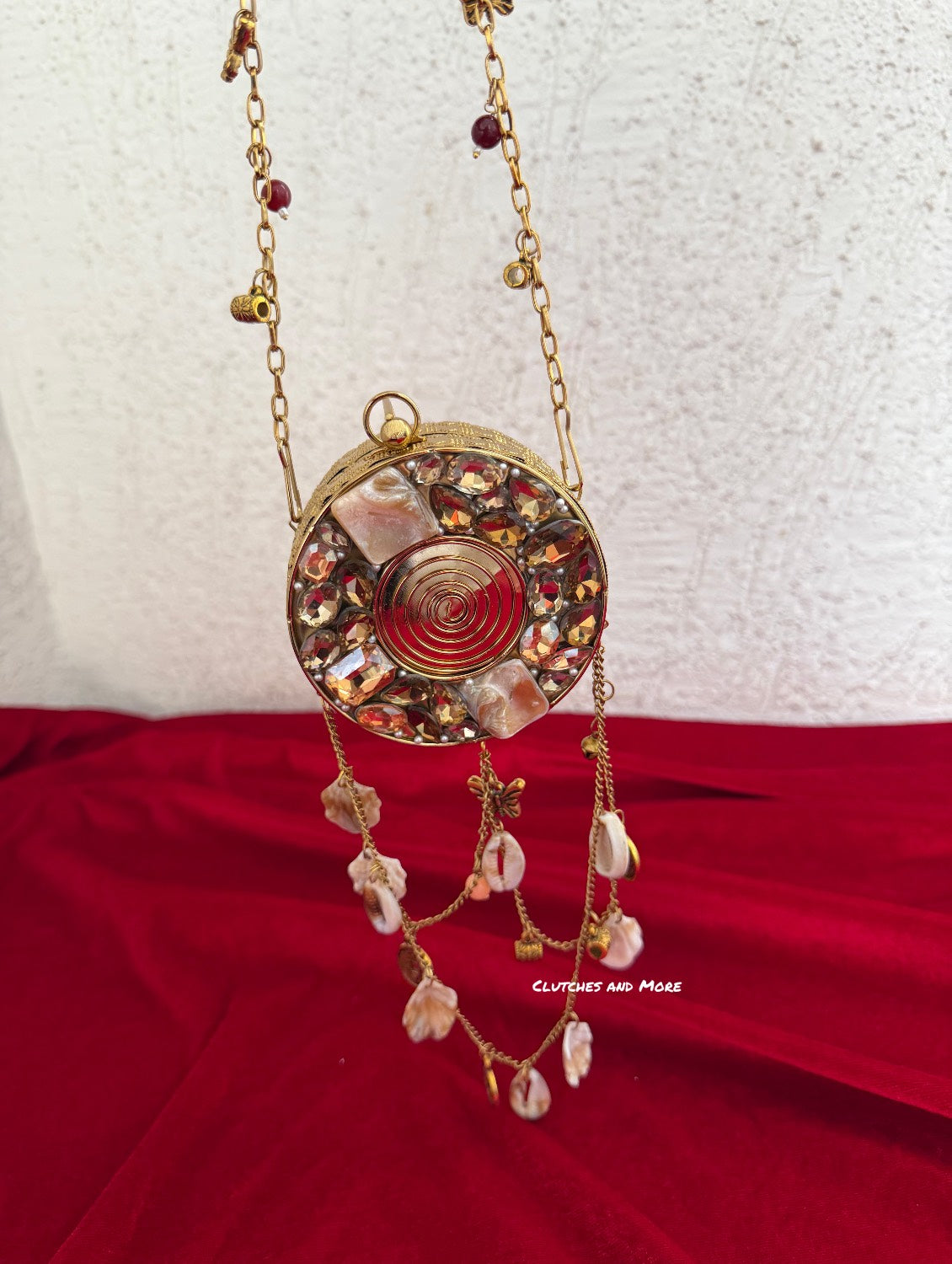 Mini Mother of Pearl Clutch Round Gold