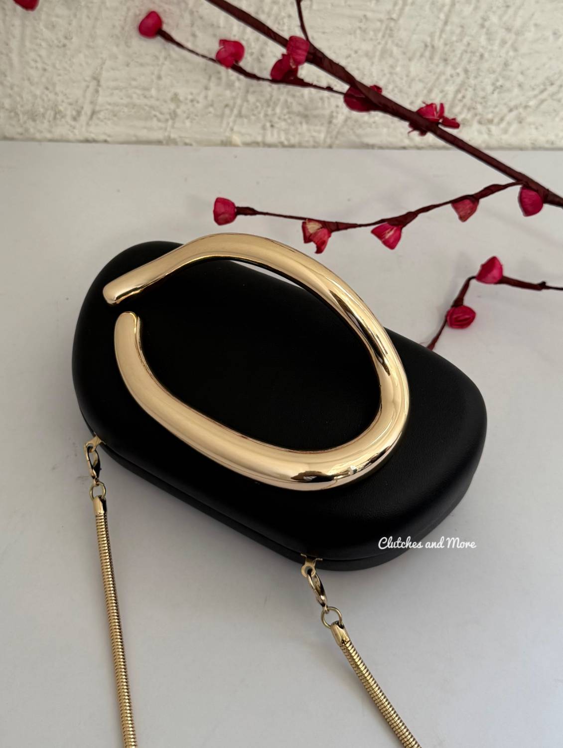 The ZARA Clutch Black
