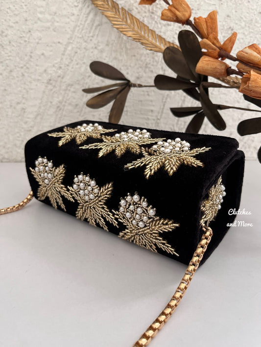 Ma Bella Box Clutch Black