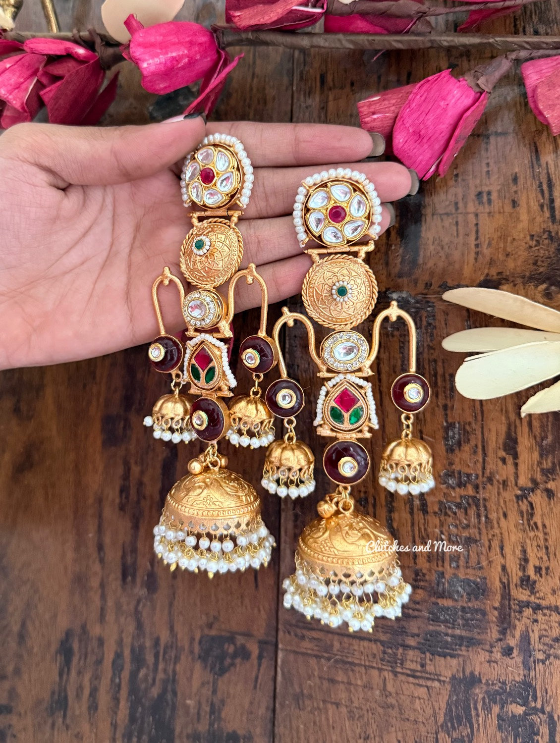 Haniya Gold Kashmiri Jhumka