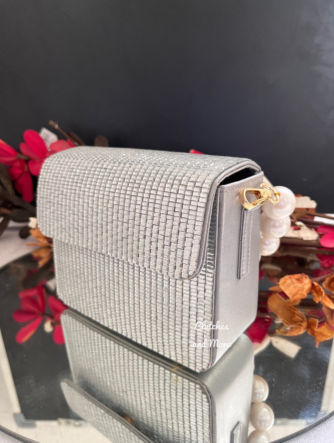 Dazzle Dem Box Clutch Silver