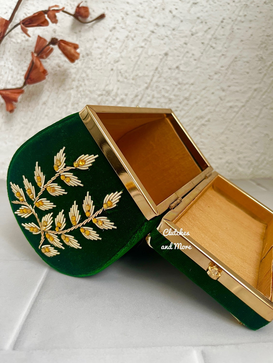 Leaf Sketch Green Box Clutch