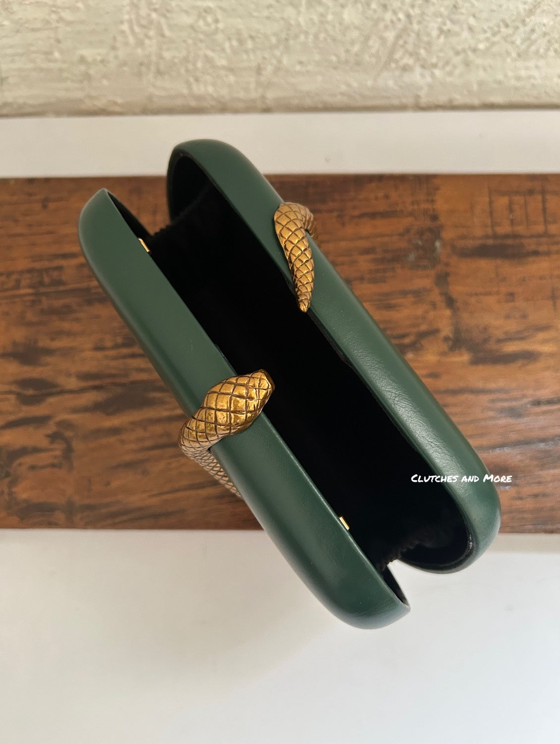 BVLGARI Serpertine Clutch Green