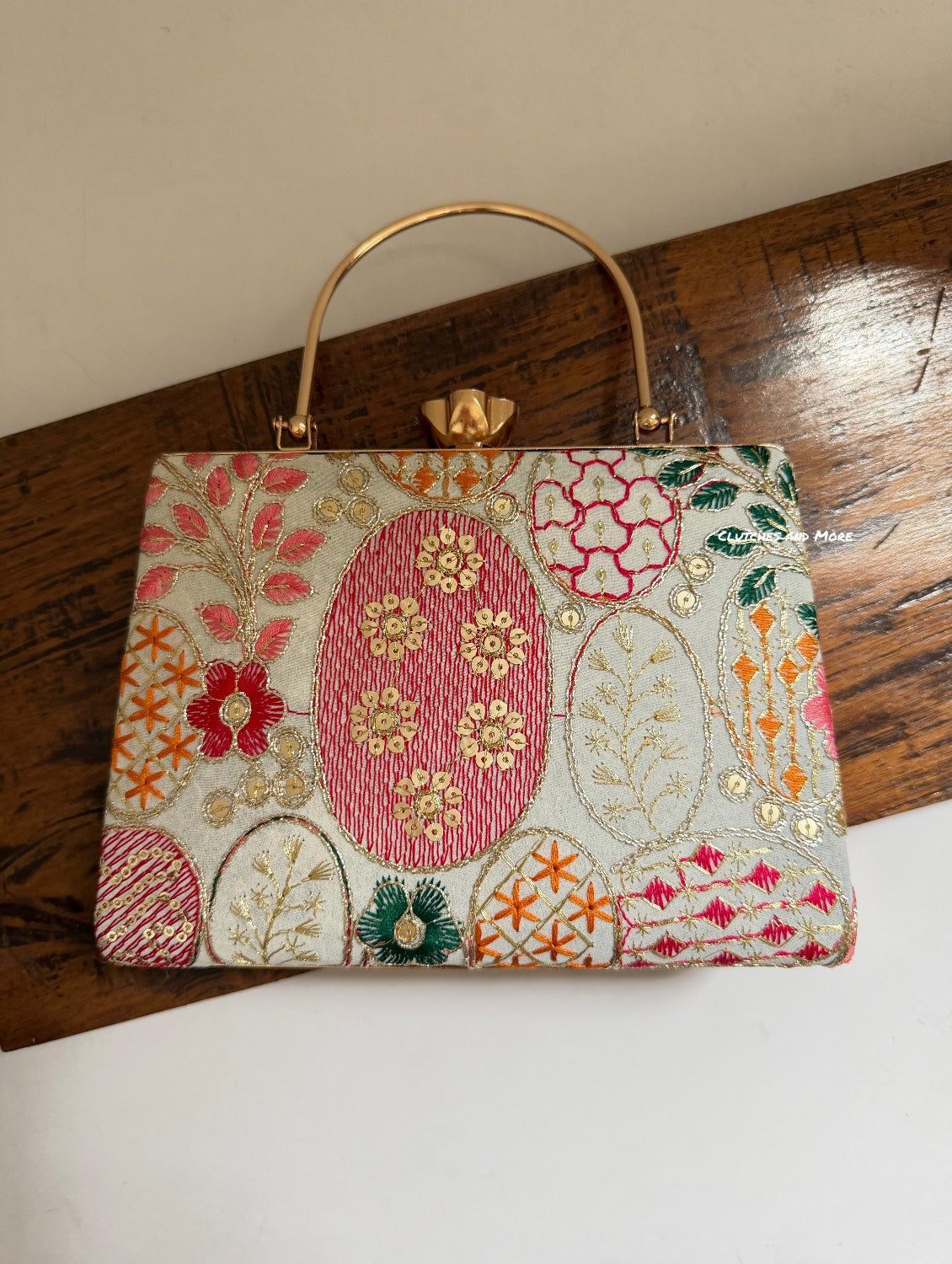 Lakhnawi Chikankari Bag Whitish Green