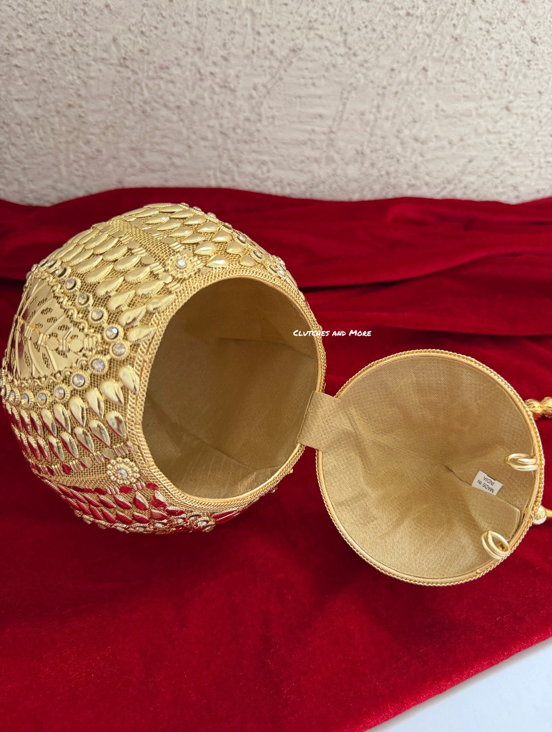 Metal Gold Potli Bag (Big Size)