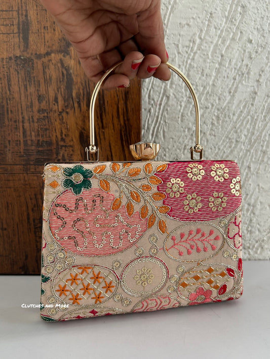 Lakhnawi Chikankari Bag Light Peach /Cream