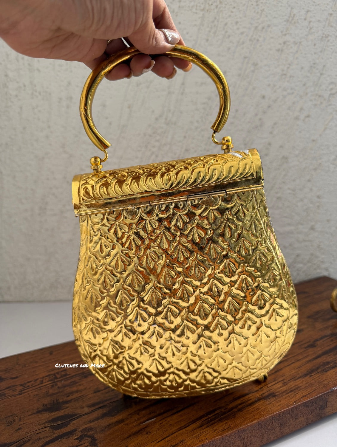 Sliver brass clutch with Gold Base