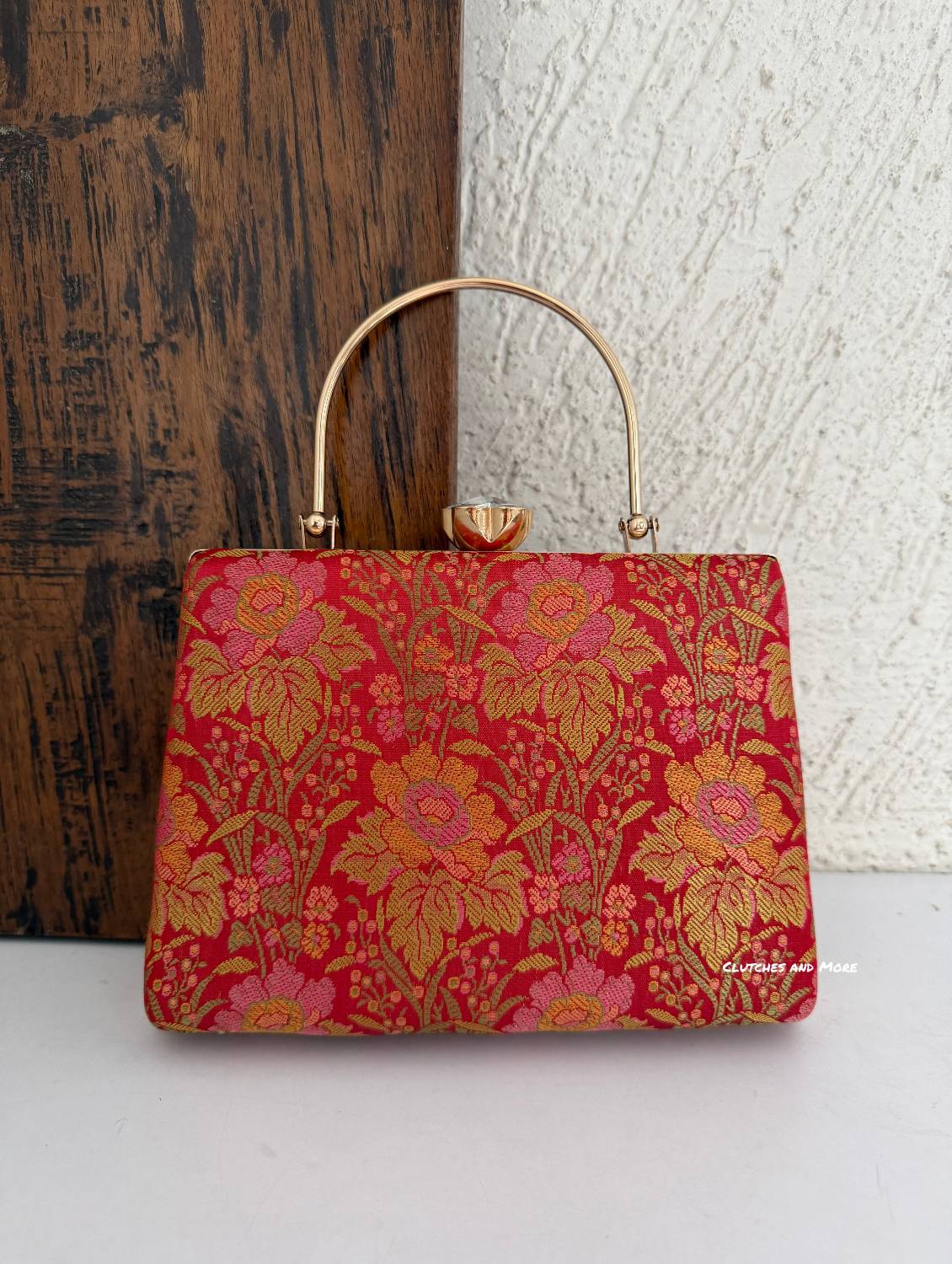 Hoor Banarsi Clutch Red Floral
