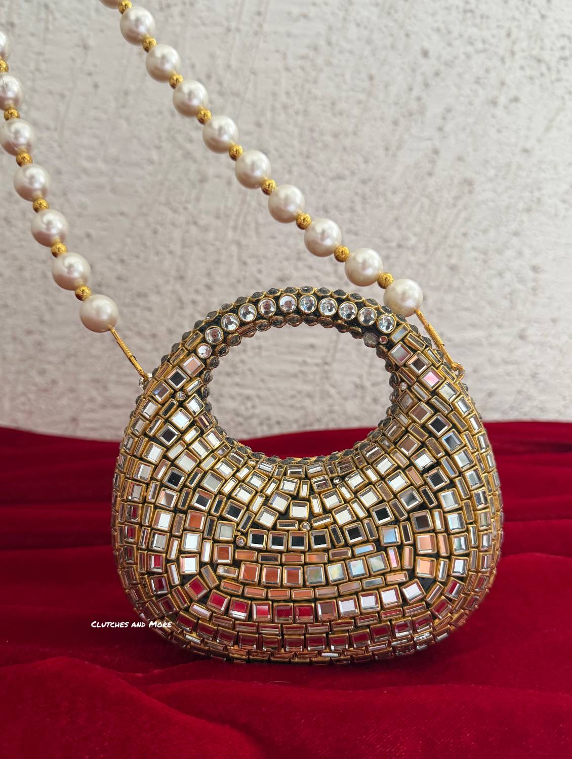 Kiana Kundan Clutch Nude Gold