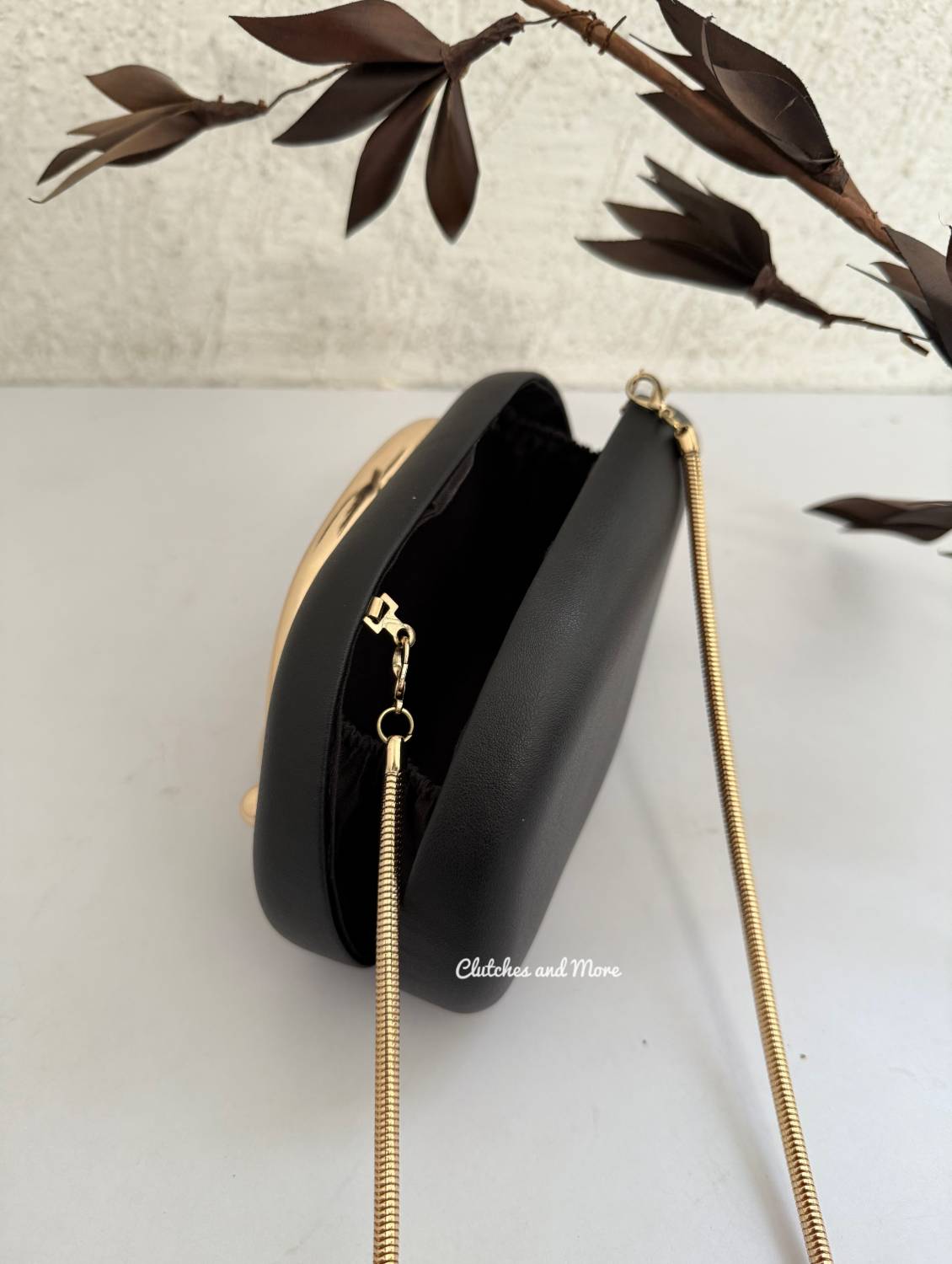 The ZARA Clutch Black