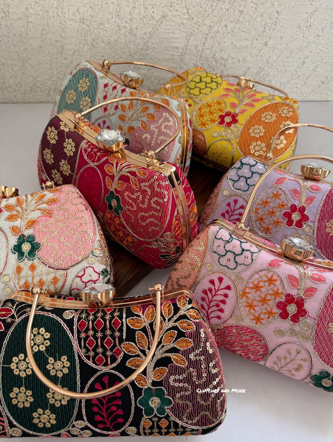 Lakhnawi Chikankari Box Clutch Pink