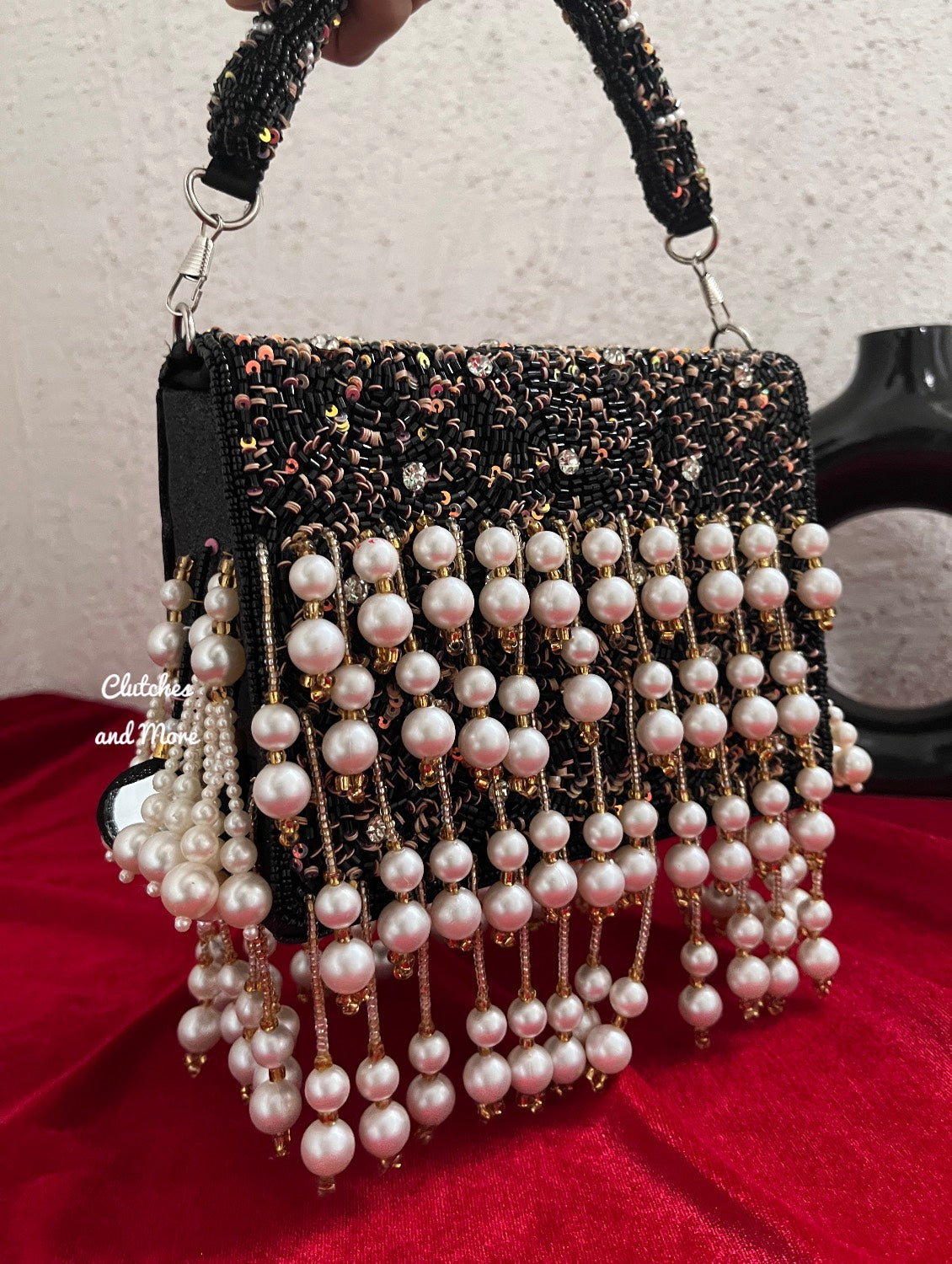 Jodha Pearl Tassle Clutch Black