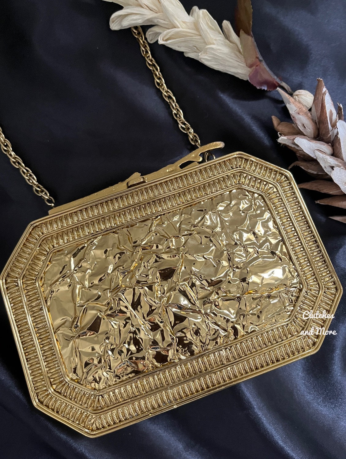 Mother of pearl luxury clutch Gold