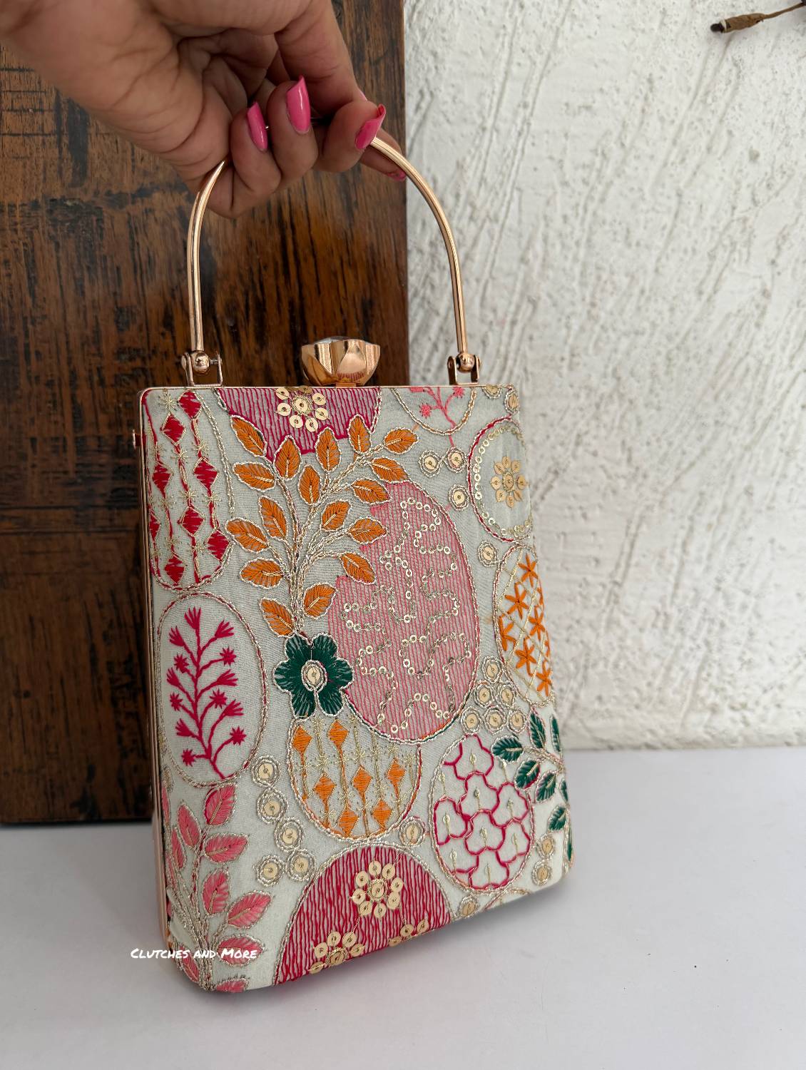 Ibadat Lakhnawi Chikankari Bag Light Whitish Green