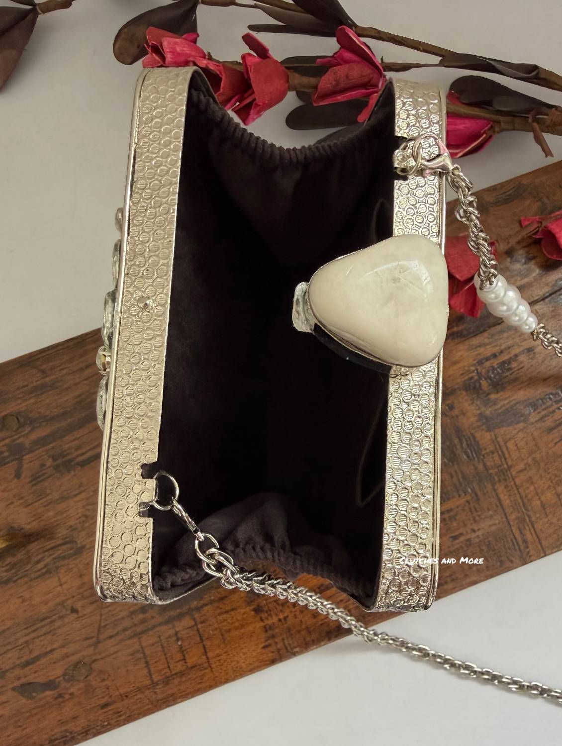 Mother of Pearl luxury clutch Silver