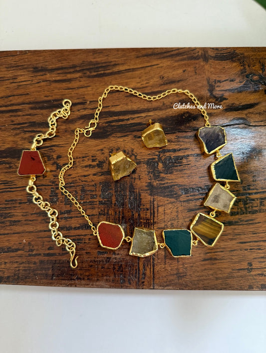 Taraakshi Multitone Choker Set
