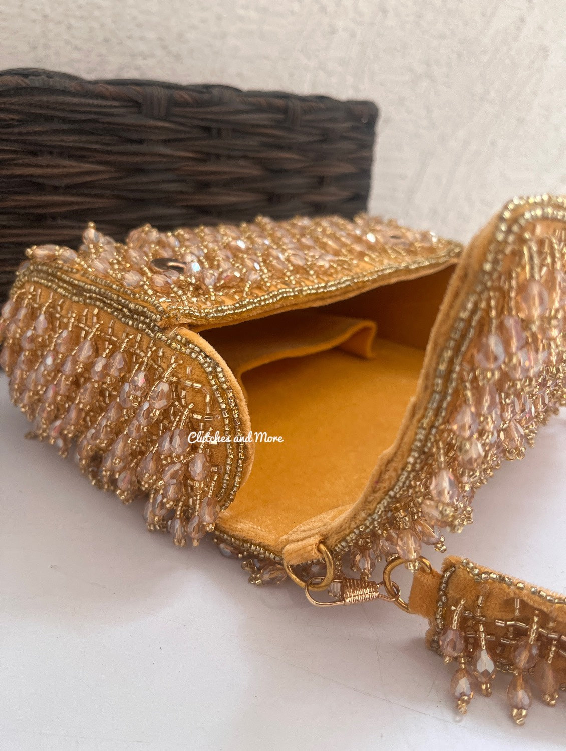 Amara Crystal Bag Gold