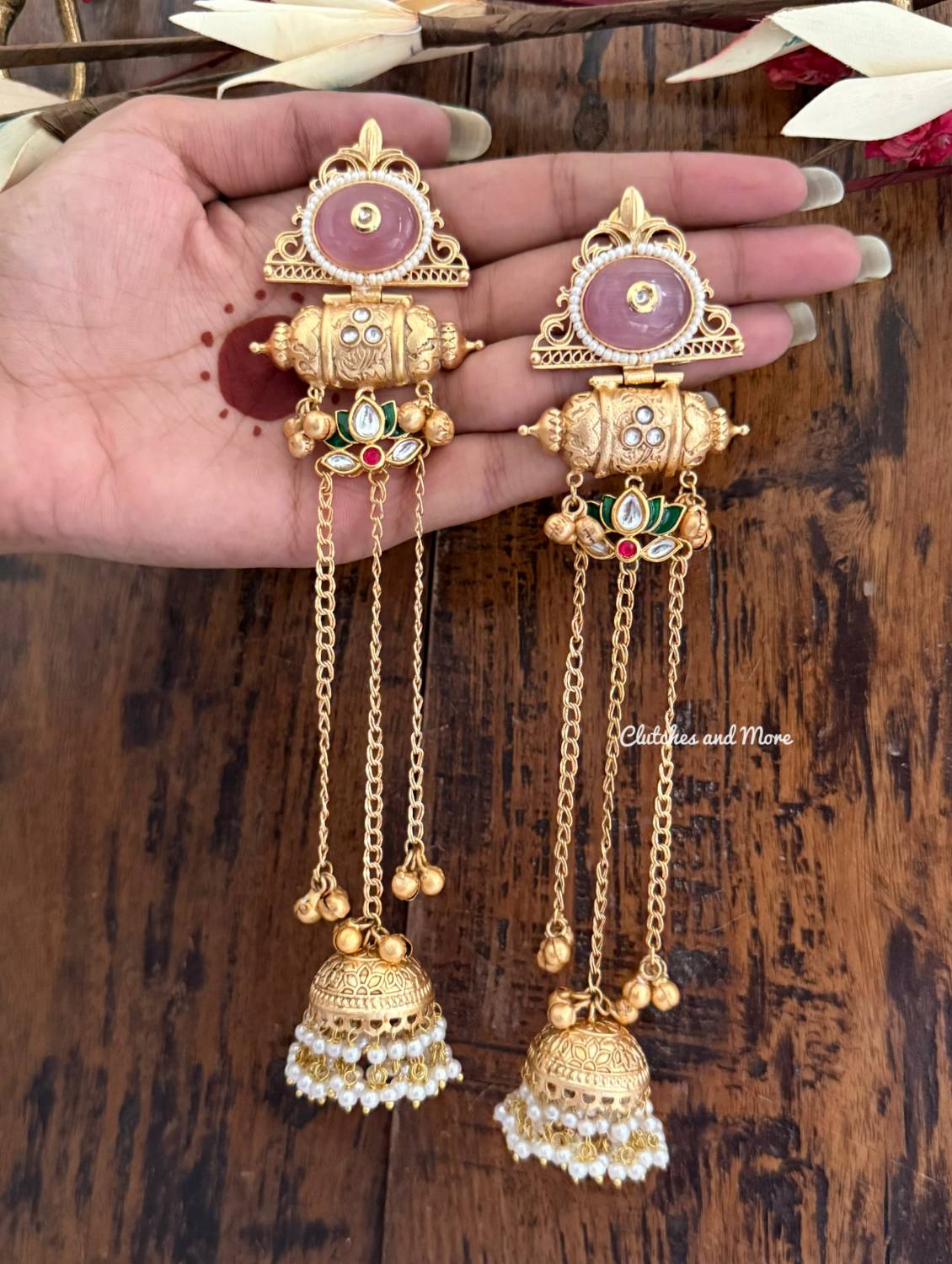 Vamika Kundan Drops