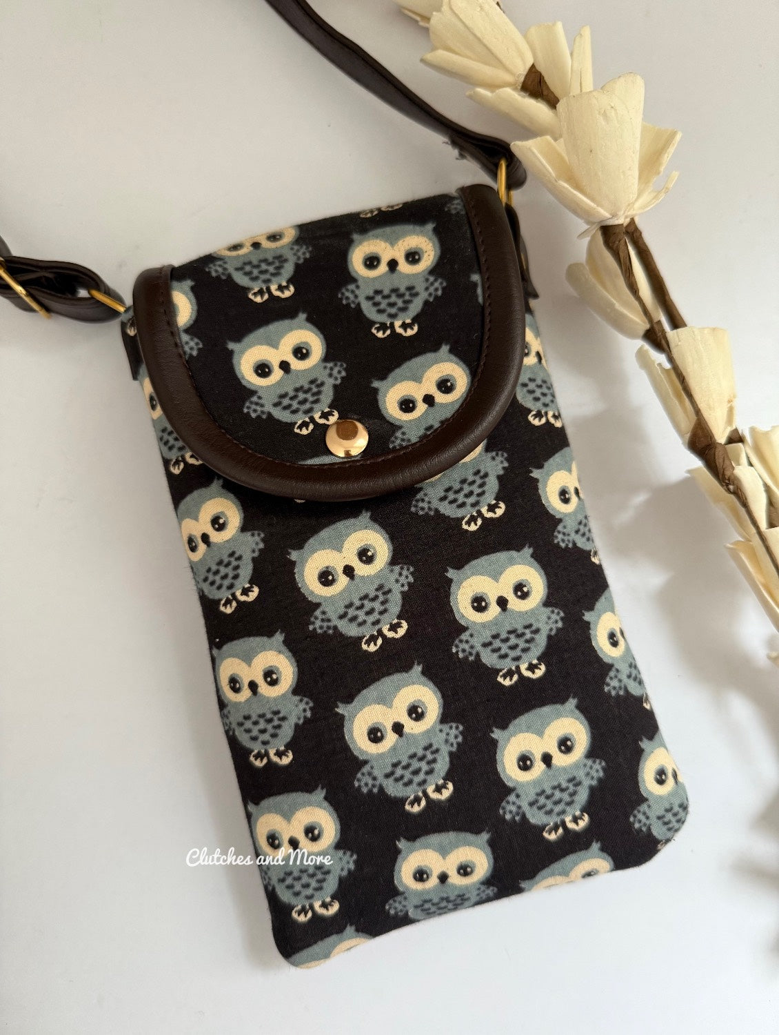 Nia Mobile sling Pouches