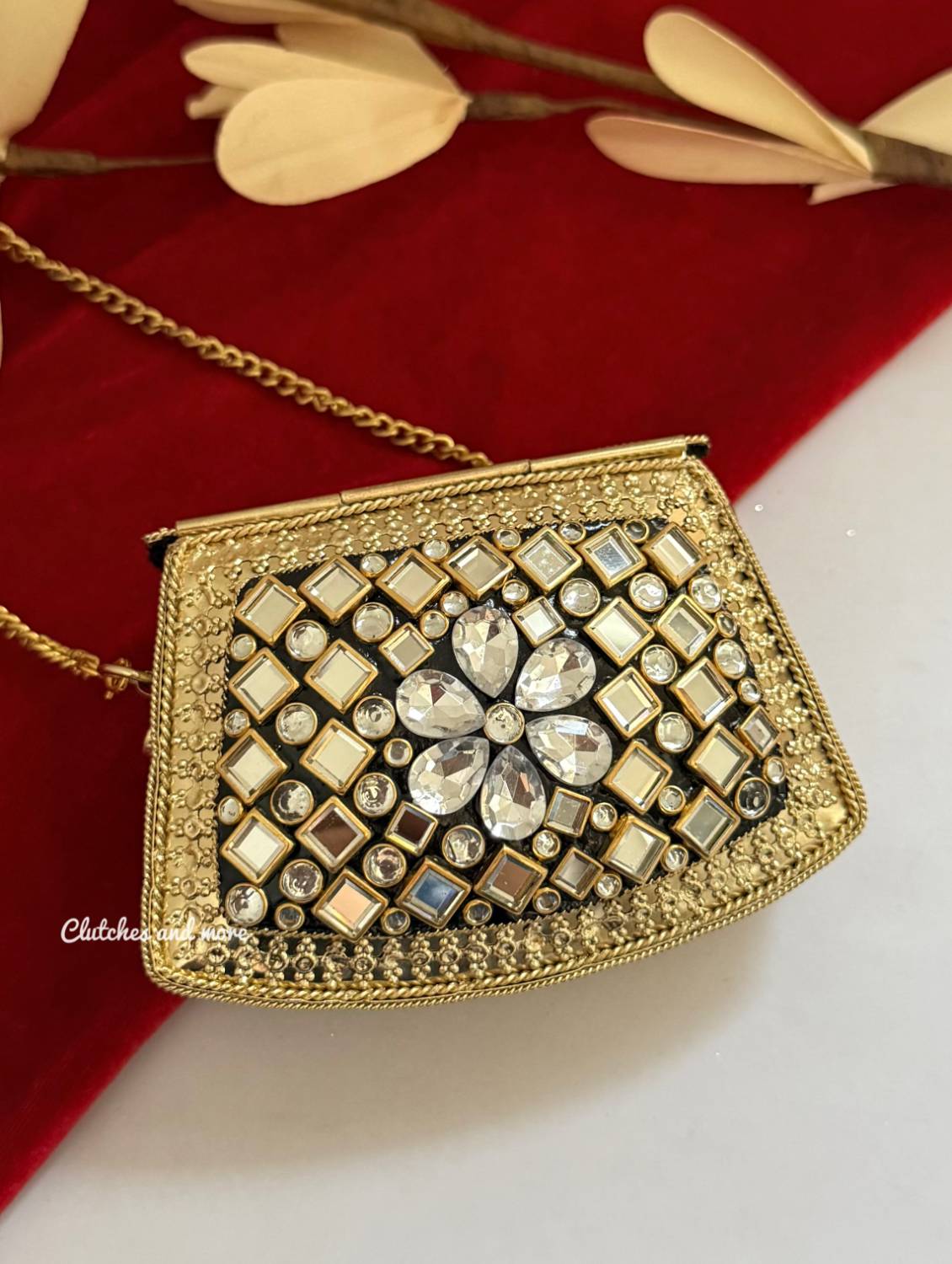 Kasika Kundan Brass Clutch Mini