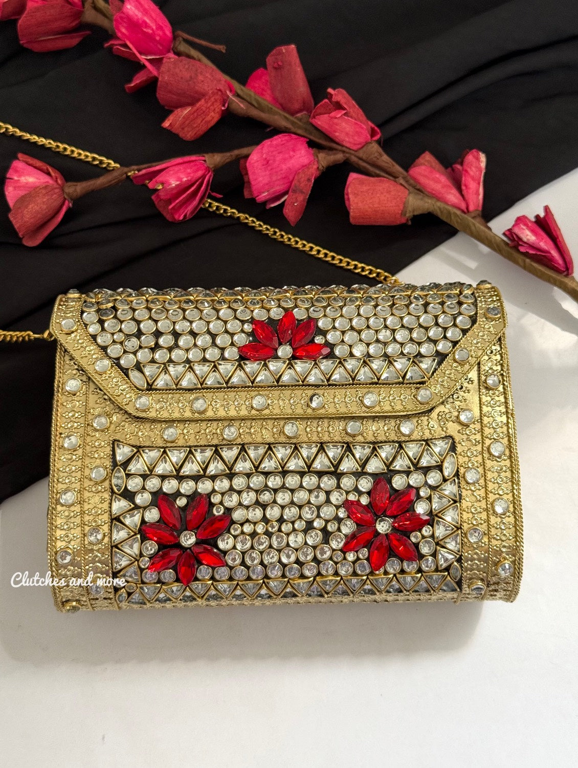 Kasika Kundan Brass Clutch Gold Red
