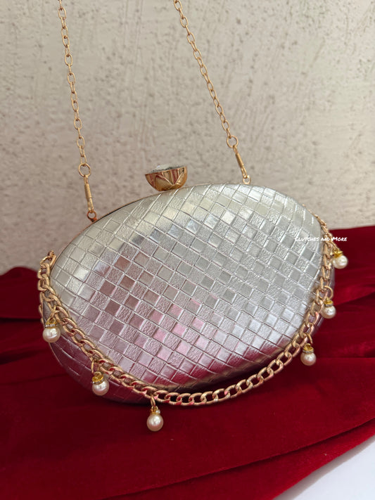 Criss Cross Capsule Bag Silver