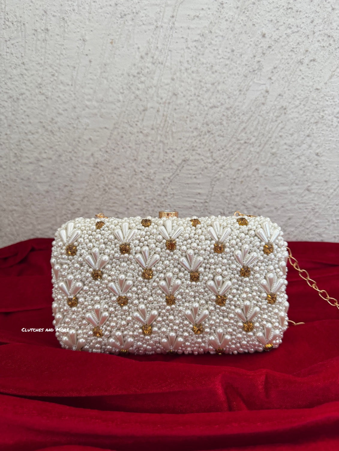Penny Pearl Clutch White