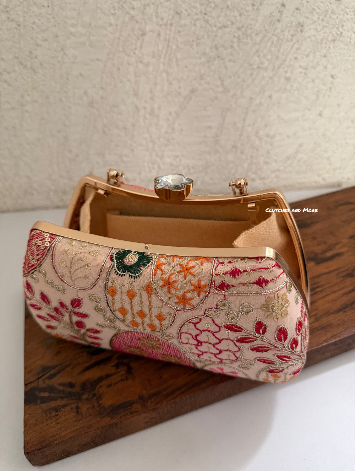 Lakhnawi Chikankari Box Clutch Peach