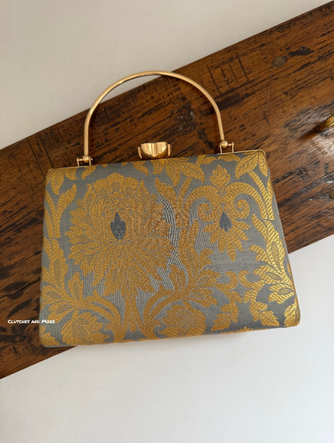 Hoor Banarsi Clutch Grey