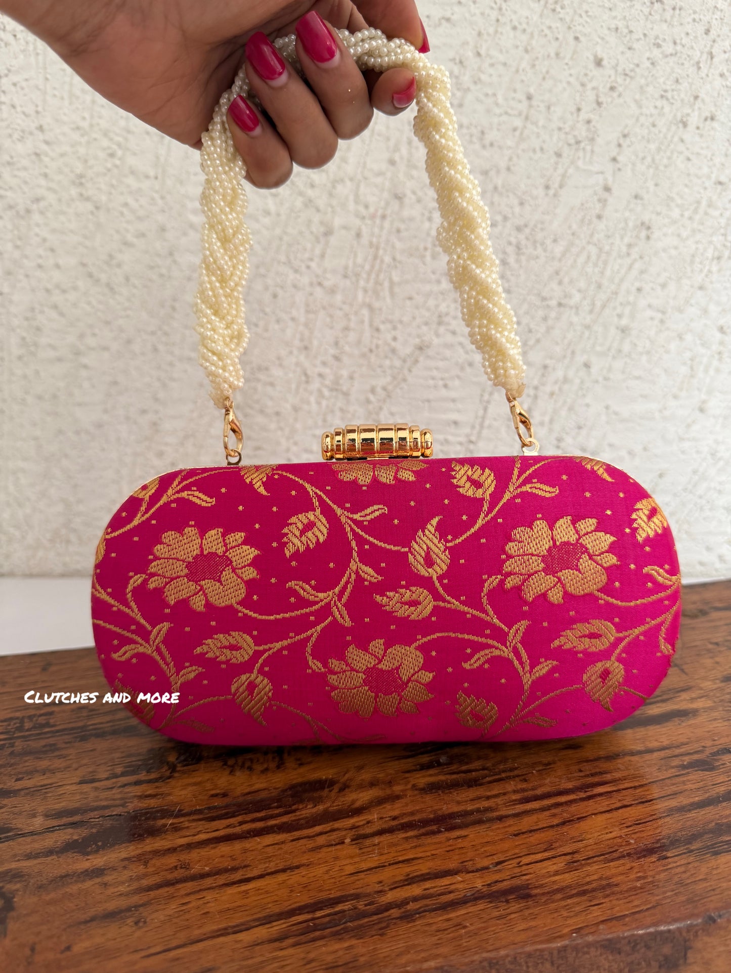 Adaa Banarsi Clutch Rani Pink