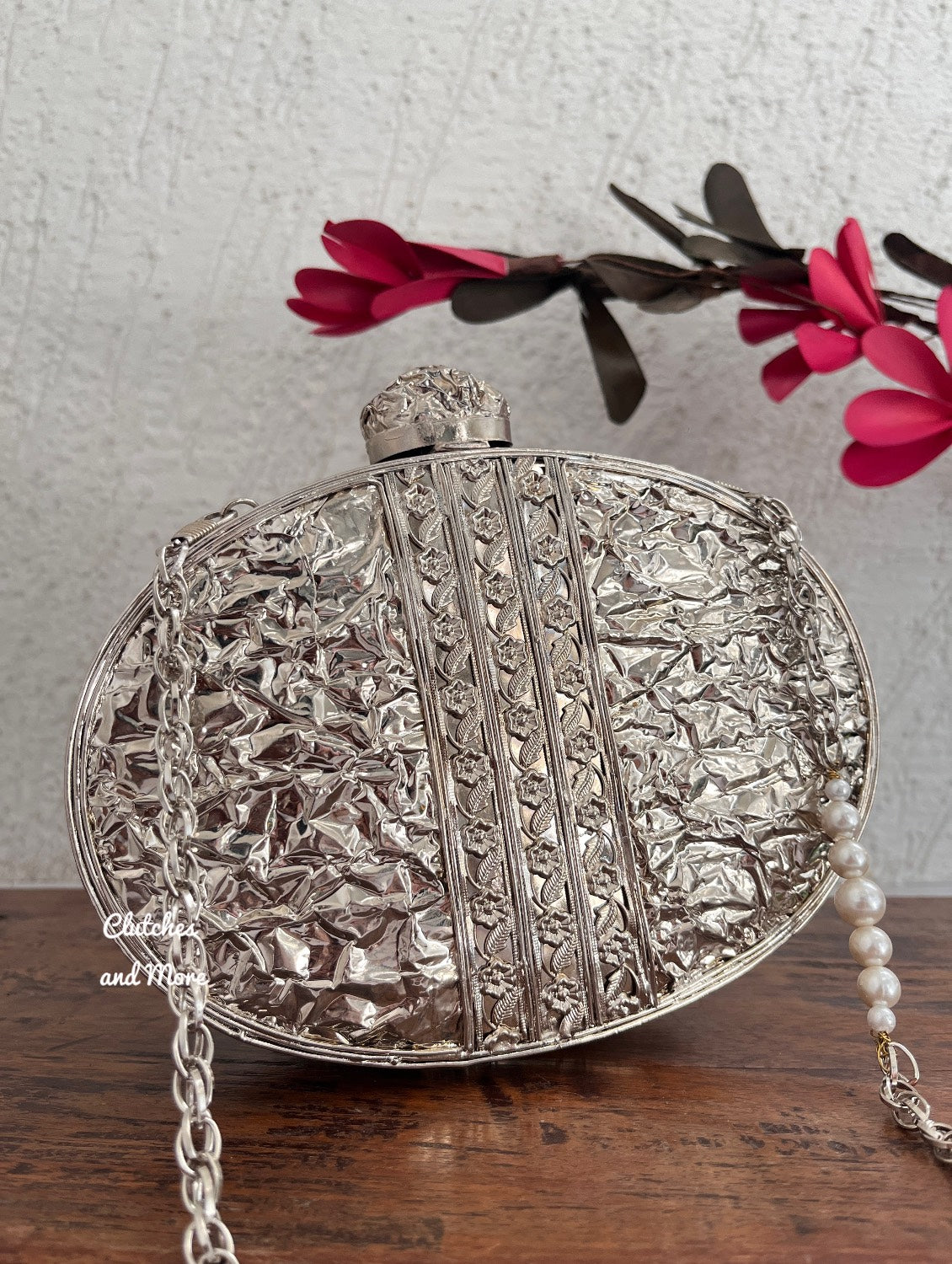 Fiza Mother of pearl luxury clutch Silver