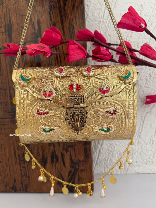 Jharoka Kundan Brass Clutch Gold