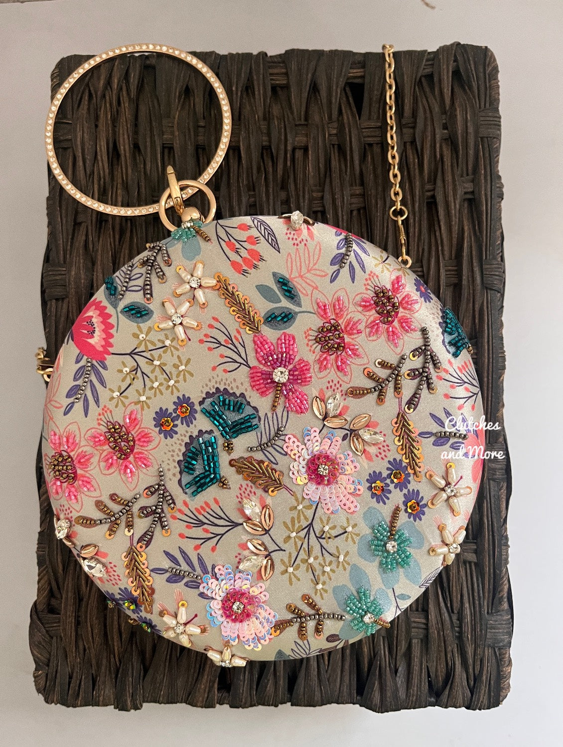 Floret Round Multicolored Clutch