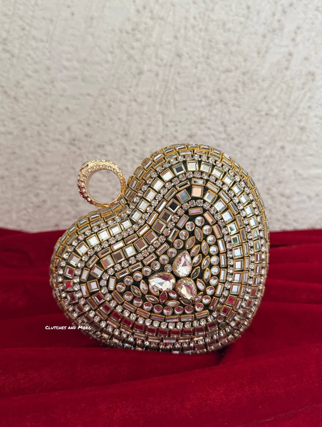 Kiana Kundan Heart Clutch Mini Nude Gold