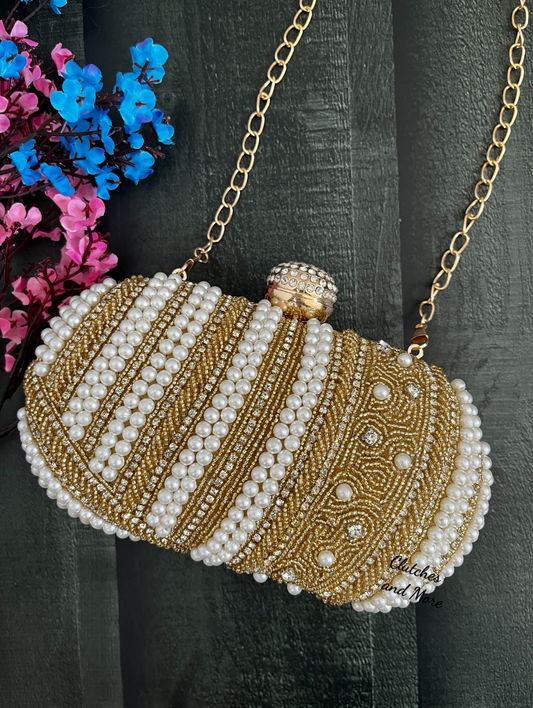 Pearl capsule clutch