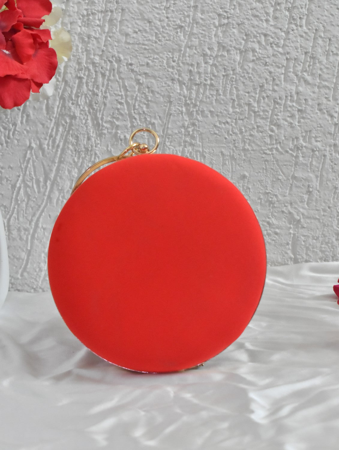 Red round clutch